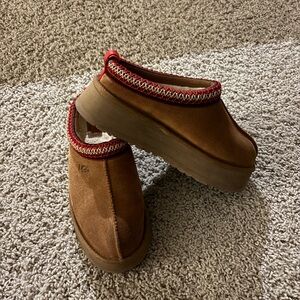 Ugg Tasman Platform
